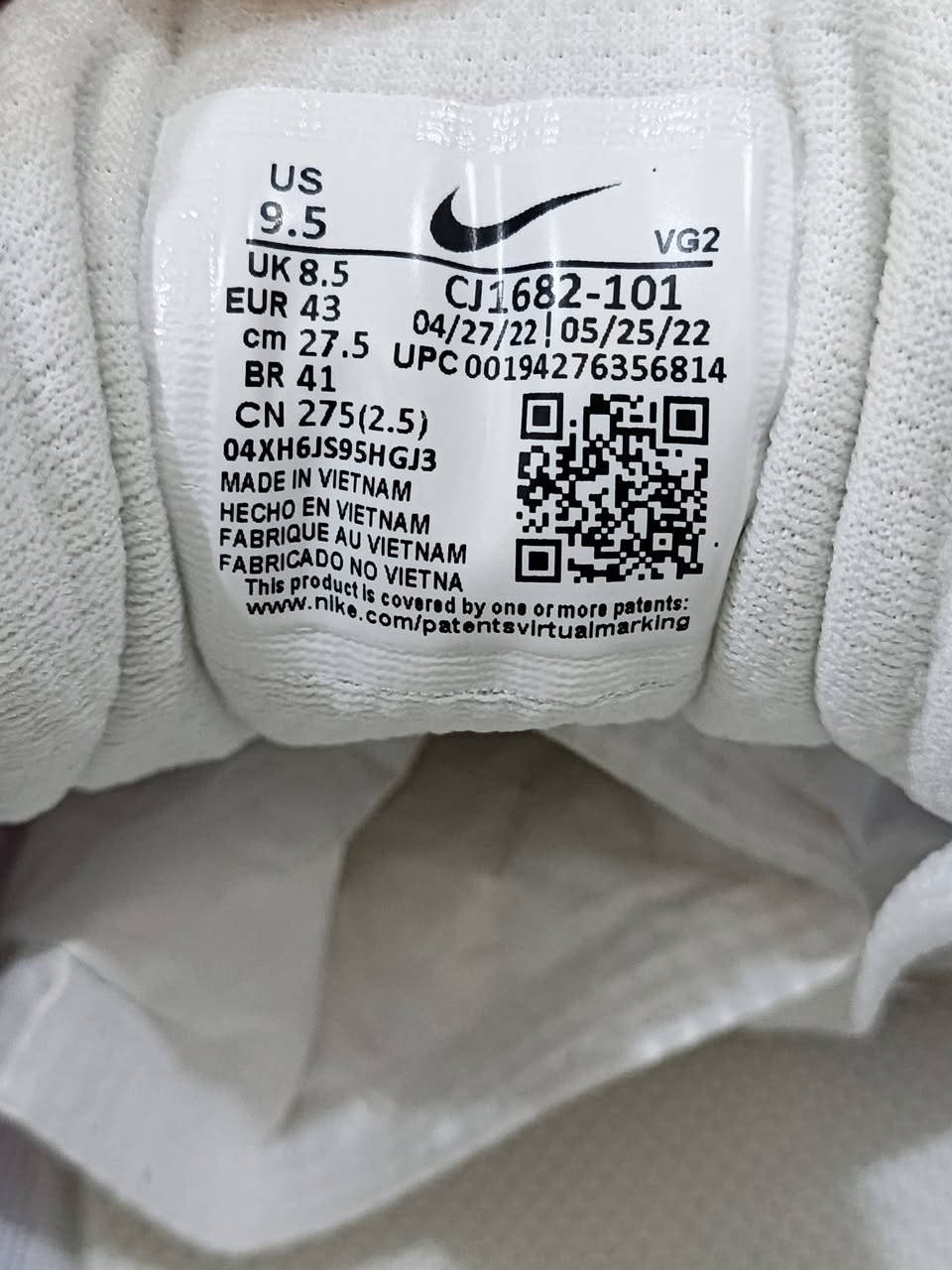 حذاء نايك وير أول داي (Nike WearAllDay) الرياضي بلون أبيض وأسود
قياس 43 
السعر // 30


**إذا كنت صاحب هذا الإعلان وتريد حذفه لأي سبب، رجاءا أرسل رسالة إلى الدعم الفني**