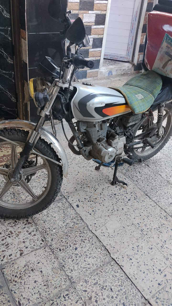 السلام عليكم دراجه يراني خمسه كير اوراق موجوده بيها عطل نص تكول فلاوين ونص تكول كرنك لمهم سعر 275الف مكان ابو دشير


**إذا كنت صاحب هذا الإعلان وتريد حذفه لأي سبب، رجاءا أرسل رسالة إلى الدعم الفني**