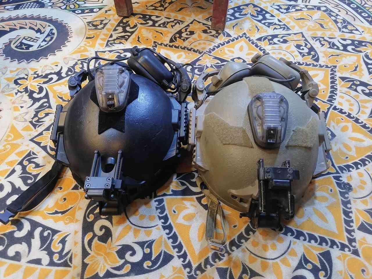 خوذه اصليه  للبيع سعر الوحده 110 بيه مجال قيس. M هاذ رقمي بي واتساب
***********. ***********
