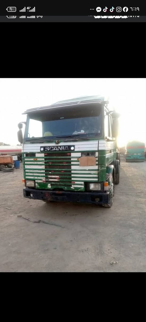 السلام عليكم سكانيه 142 مديل 1991 محرك كير شرط كير 5 طخم تاير جي بيس طوناج سنتين رقم نينوئ دولي تصريح أمني تانكي كالبرس والراس سبرنك السعر 150 وبيها مجال رقم الموبايل ***********
