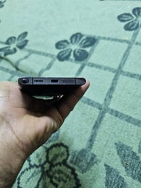 الترا ٢٢ للبيع السلام عليكم جهاز نضيف  ذاكرة ٢٥٦ نسخة الياباني  لتواصل...