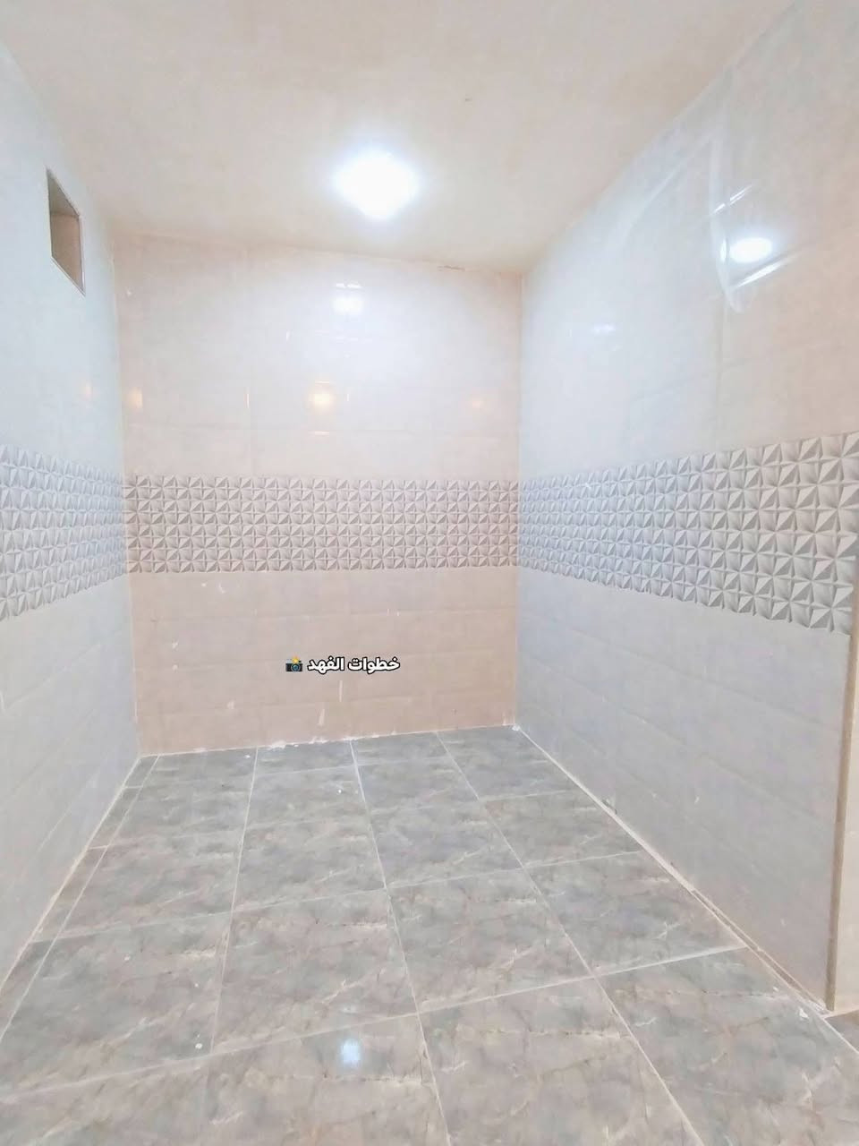 #تم تخفيض السعر وصار ب36مليون وبي مجال 👉

🏘 بيت للبيع طابو زراعي  100م📃

📍طابو زراعي سند 25 ومرقم بلدية 📃

⬅️ يحتوي على غرفة نوم وصالة ومطبخ واستقبال وصحيات خارجية وداخلية ومناور🌳🌿

-(بناء حديث 2026) بعده ما مسكون 🤝🪄

🌏 موقع ممتاز: مشخاب حي المعلمين نزلة الصناعي و على شارع رئيسي بعرض 10م 🛣 ✅

 
 ♍ للتفاصيل اكثر الاتصال :
*********** فهد

 📍 او مراجعة مكتبنا الواقع بالشارع الرابط بين مول الف هلا والمتنزه مجاور شركة زين للخطوط 🏢

#مكتب_خطوات_الفهد_للعقار
