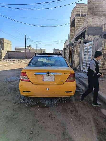 السلام عليكم
F3 BYD
موديل 2012
محرك وكير لانسر 
كير اوتوماتيك
رقم بغداد
تبريد كامل ثلج
صدر جديد
تخم تاير
طخات بالجاملغات الامامية كد شبر
السعر  57
*********** للاستفسار
