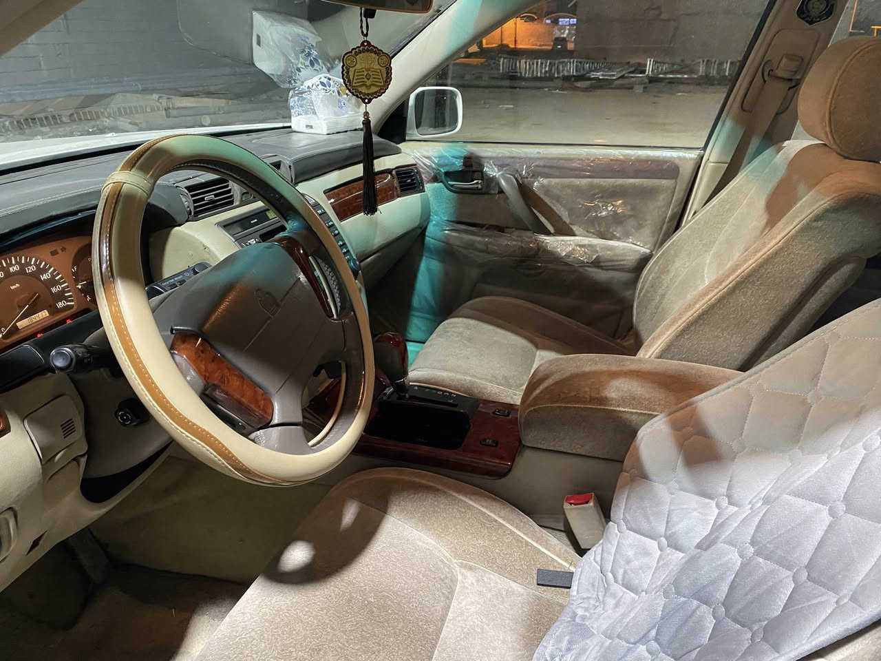 ملكة ادوات كصة قمارة فقط


**إذا كنت صاحب هذا الإعلان وتريد حذفه لأي سبب، رجاءا أرسل رسالة إلى الدعم الفني**