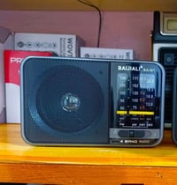 راديو استيراد أوربي • ثلاث موجات • بطارية ٢٤٠٠مأ