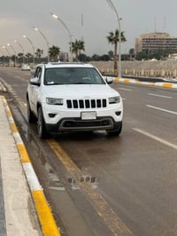 جيب لاريدو 2014 خليجي  كفاله عامه  للأستفسار 07808399449