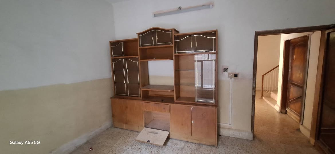 سلام عليكم انطي سعر معقول واخذها
الرقم ***********
