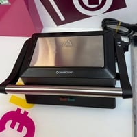 شواية كهربائية من ماركة Silvercrest بقدرة 1000 واط لإعداد السندويشات ل...