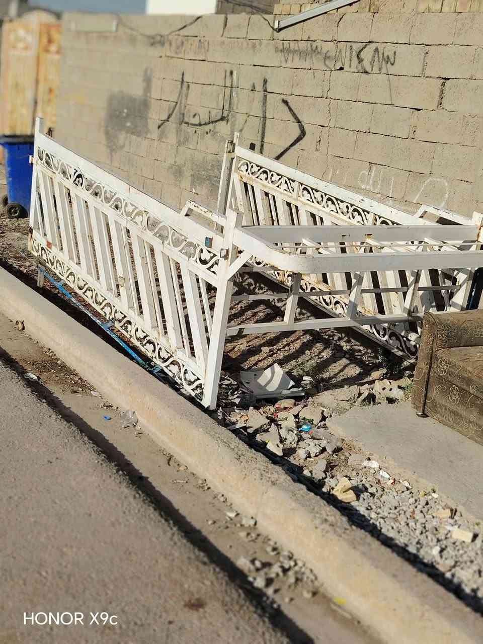 محجر اللبيع مسدم 200قفل المكان جسر ديالة القديم الهاتف ***********7901789046
