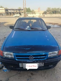 استرا ١٦٠٠ • ١٩٩٣ • رقم ديالى