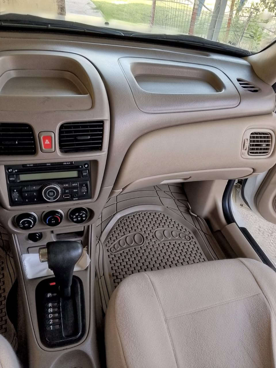 السلام عليكم
نيسان سني ياباني اصل محرك اسود 
سياره جديده 
رقم بغداد
تخم تاير وصدر جديد 
كير محرك شركه 
سونار موجود خاص 
السعر ١١٧
مكان الخالديه


**إذا كنت صاحب هذا الإعلان وتريد حذفه لأي سبب، رجاءا أرسل رسالة إلى الدعم الفني**