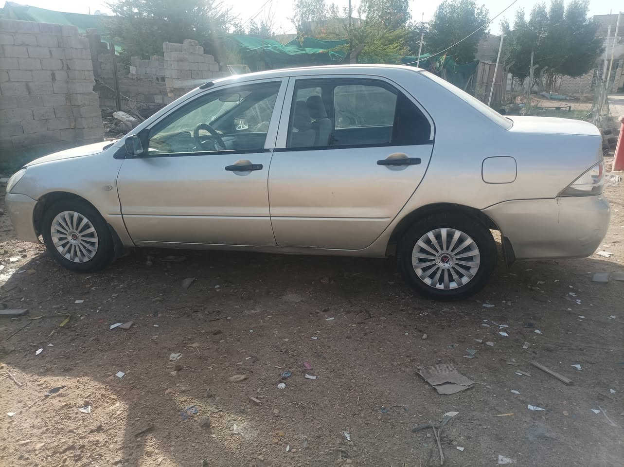 لانسر  ٢٠٠٦
محرك ١٥٠٠
  رقم بابل انكليزي
هزة جديده  تحويل مباشر 
مكينه وكير كفالة
تبريد ثلج 
تخم تاير وحداديه وكهربائيات كلها جاهزة 
السياره مصبوغه عام 
مكفولة من الضربة القوية 
سعرها ٥٨  وبيها  مجال 
مكانها بالديوانية
  ***********
