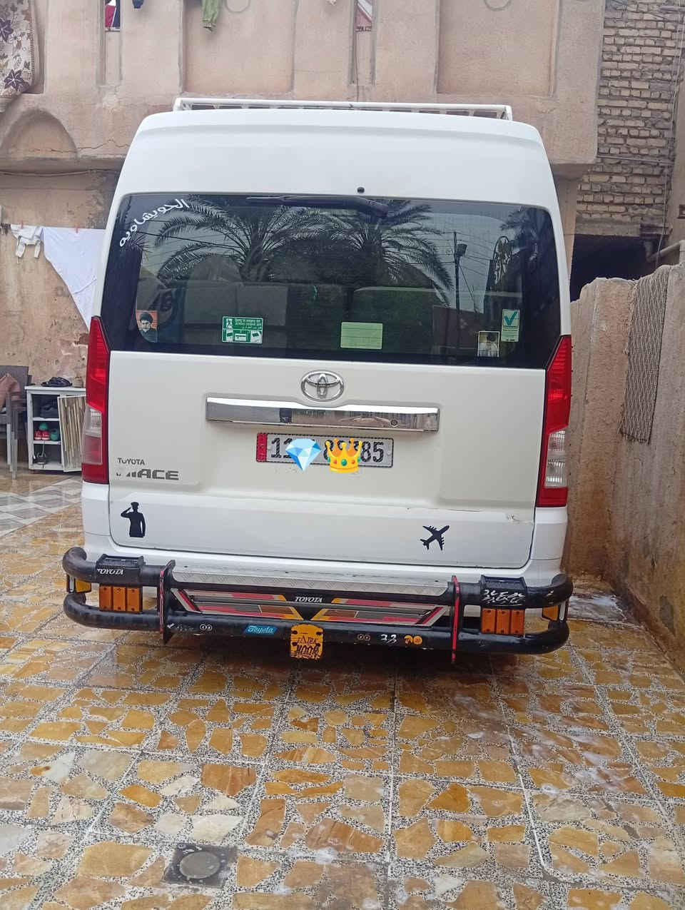 سياره هايسه ام البوز موديل ٢٠١٩سياره جاهزه من كلشي كامله سيبايه درع كشنات كامله ١٥نفر السعر ٣شدات و٥٠ورقه رقم الهاتف ***********
