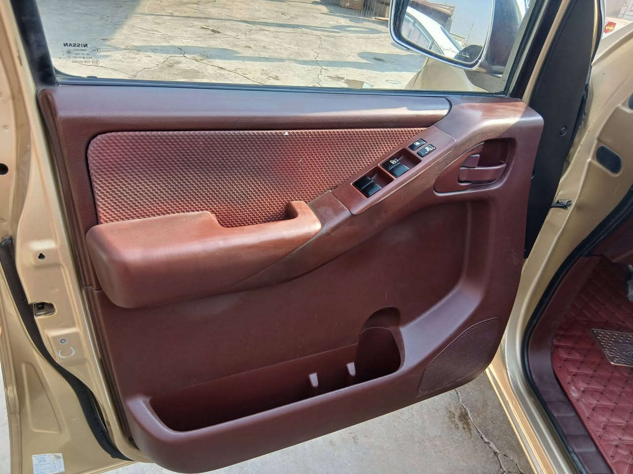 للبيع بيكب نيفاره ٢٠٠٨ مكينه وكير ٣٠٠٠ ملكه سياره كفاله من الضربه ولجفيا للتواصل الاتصال ***********
