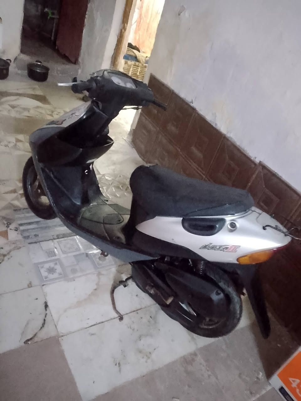 دراجه ساسوكي وراق محرك ناعم ممكفوله شغاله من طول الطول سعره 350 وبيها مجال مكاني دبيسا


**إذا كنت صاحب هذا الإعلان وتريد حذفه لأي سبب، رجاءا أرسل رسالة إلى الدعم الفني**