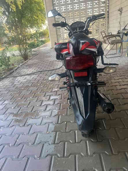 السلام عليكم دراجة آر كي واي دراجة قوية بمعنى الكلمة موديل 2023 نازلة بل 2024 دراجة سلف هندر كهربايات كلها شغالة مكفولة دراجة خير محرك خير من الله برغي مامفتوح شلعة معدل وين ميعجبك اخذهة افحصهة بيهة نقوصات كلش بسيطة فلتر صالنصة فالت بالصالنصة خرخشة بسيطة كلش وبس يطلع الفلتر يروح والبقية كلهة مكفولة الدراجة ما مشتغلة دليفري يعني ما متعوبة  ((أوراق كاملة أصولي كمرك مدفوع كاملة)) - السعر مليون 100ويبيها مجال بسيط كلش للطيبين للاستفسار ***********المكان بغداد الزعفرانية للاستفسار
