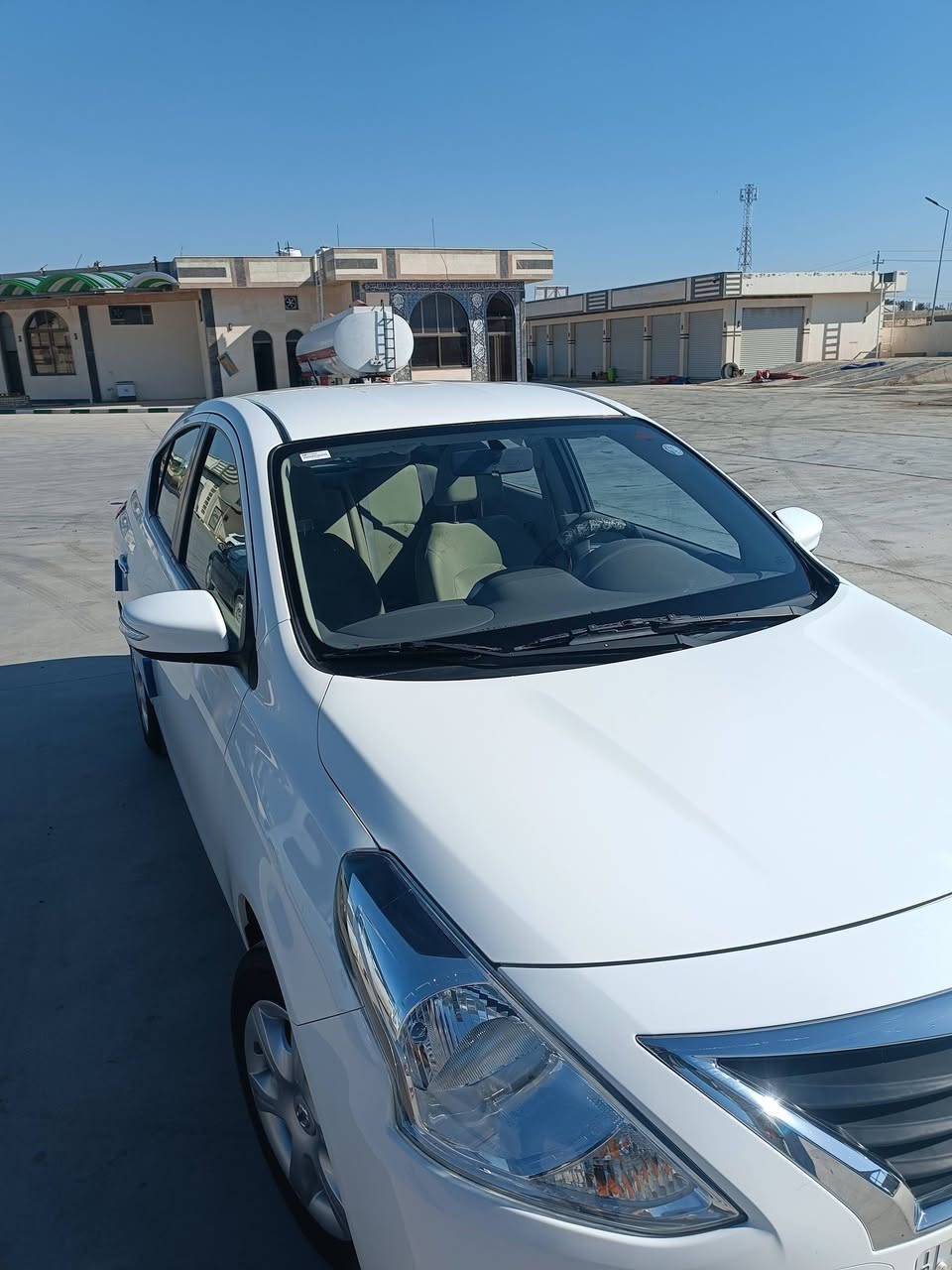 السلام عليكم
نسيان سني موديل 2025 رقم اربيل 

ماشيه 43 الف 

بيه طخه بالباب خلف السائق معروض ب 124 وبيه مجال 

مكاني سدة الهنديه بابل 
رقم موبايل ***********
