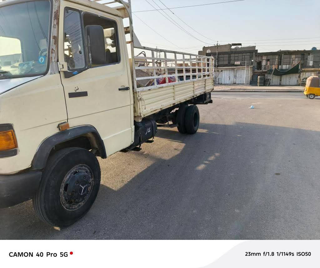 السلام عليكم سيارة مارسيدس للبيع أو مراوس بكيا بنكو مكينة جديدة سيارة نضيفة رقم انكليزي جديد بغداد السعر اتصل عل رقم وتدلل *********** ابو حسين
