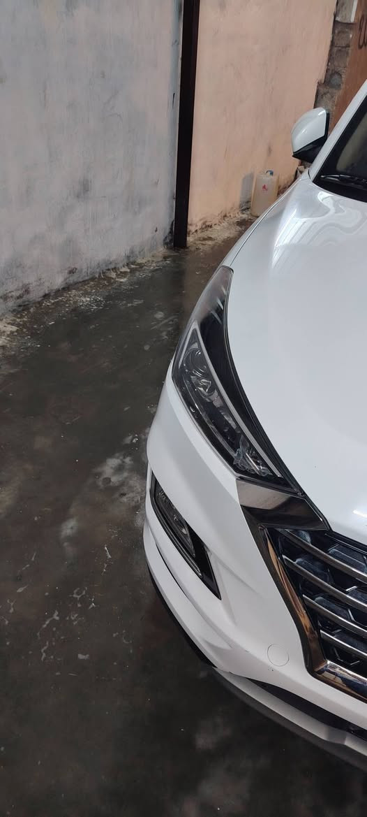 توسان ٢٠٢٠ شركه كاصد ماشيه ٦٧ الف حقيقي سبير ما نازل سياره نظيفه جدا مكفوله كفاله عامه السعر ٢١٥ بغداد
*********** والف هلا
