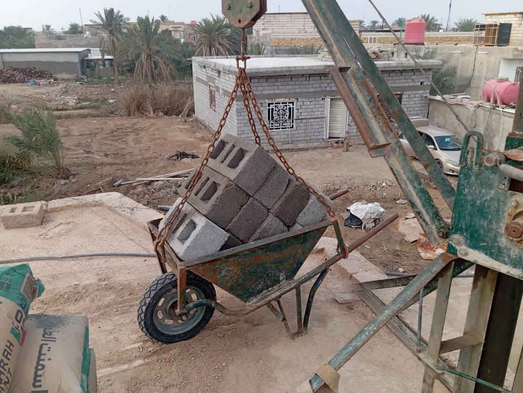 سلام عليكم ونج نجفي للبيع كلشي ما ناقصه نصب و اشتغل وياه اربع عرباين مكينه بلاد و بعدهي جديده الونج ما مشتغل هواي وياه ستوته امتيار مكاني بصره قضاء المدينه ***********
