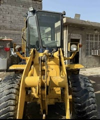 شفل كوماتسو • مديل ١٩٩٨ • حجم ٧٠