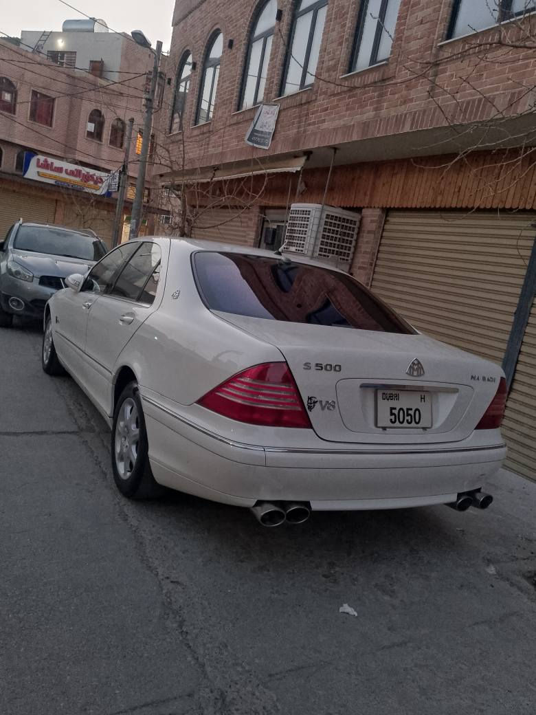 سةرةتا بةناوي خواي كةورة
مارسيدز. s500. مؤديل. 2005 
كيرو مةكينةي بةشةرت
سةيارةكة ساخ ساخ
بؤياخي نية
تةقةو رةقةي نية
فول فول مواسةفاتة
هةمووكياني بةشةرت
سعري. 55. معامةلةية. برايانة
مشتةري تيل بكة لةخزمةتام
ز.م *********** السليمانية, العراق
