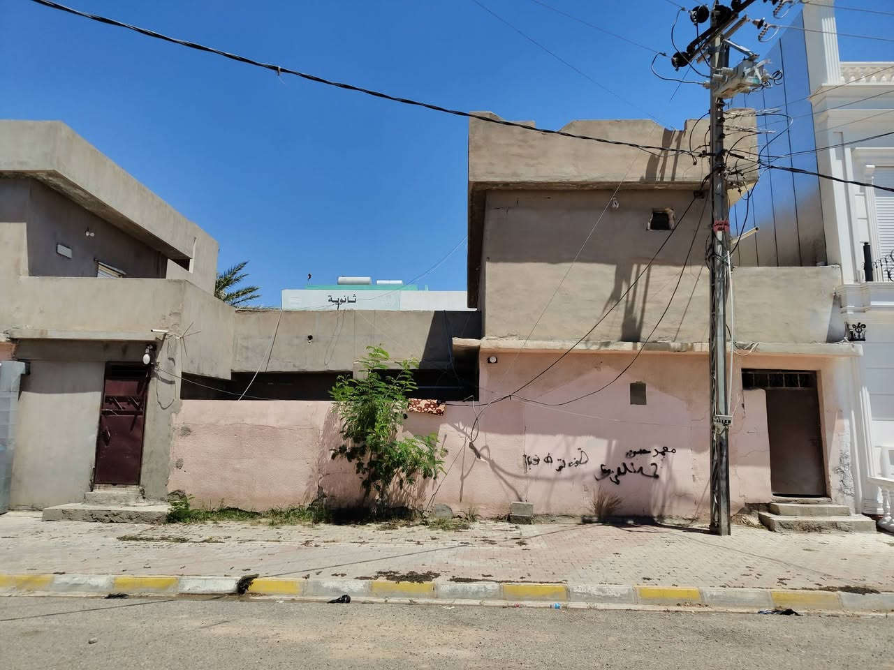 مكلف بالنشر مكلف بالنشر فقط /// بيت للبيع بيها ٣ شقق و ٥ محلات ودار سكن مساحتها ٤٢٥م ركن تجاري واجهتها ١٧م داخل الفرع ٢٥م العنوان الطريق الحسابات شارع المرور مقابل صيدلية سيما
للاستفسار الاتصال على الرقم: - ‏‪‪***********‬‬‏
مكلف بالنشر مكلف بالنشر فقط /// بيت للبيع بيها ٣ شقق و ٥ محلات ودار سكن مساحتها ٤٢٥م ركن تجاري واجهتها ١٧م داخل الفرع ٢٥م العنوان الطريق الحسابات شارع المرور مقابل صيدلية سيما
