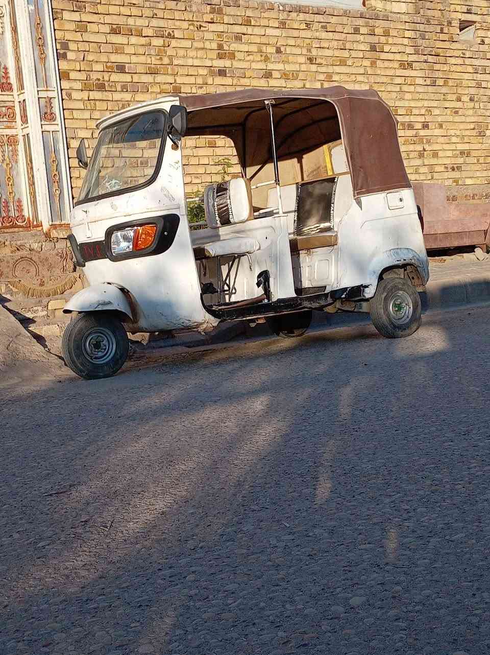 سلام عليكم تكتك تيفي اس لبيع تكتك وراق بصره وهيه بلعماره تكتك مكينه تخبل كلجات جدد تكتك كبل لشارع ما ذب عليه ربع بمليون و٨٠٠ مستعجل علا بيعته ***********
