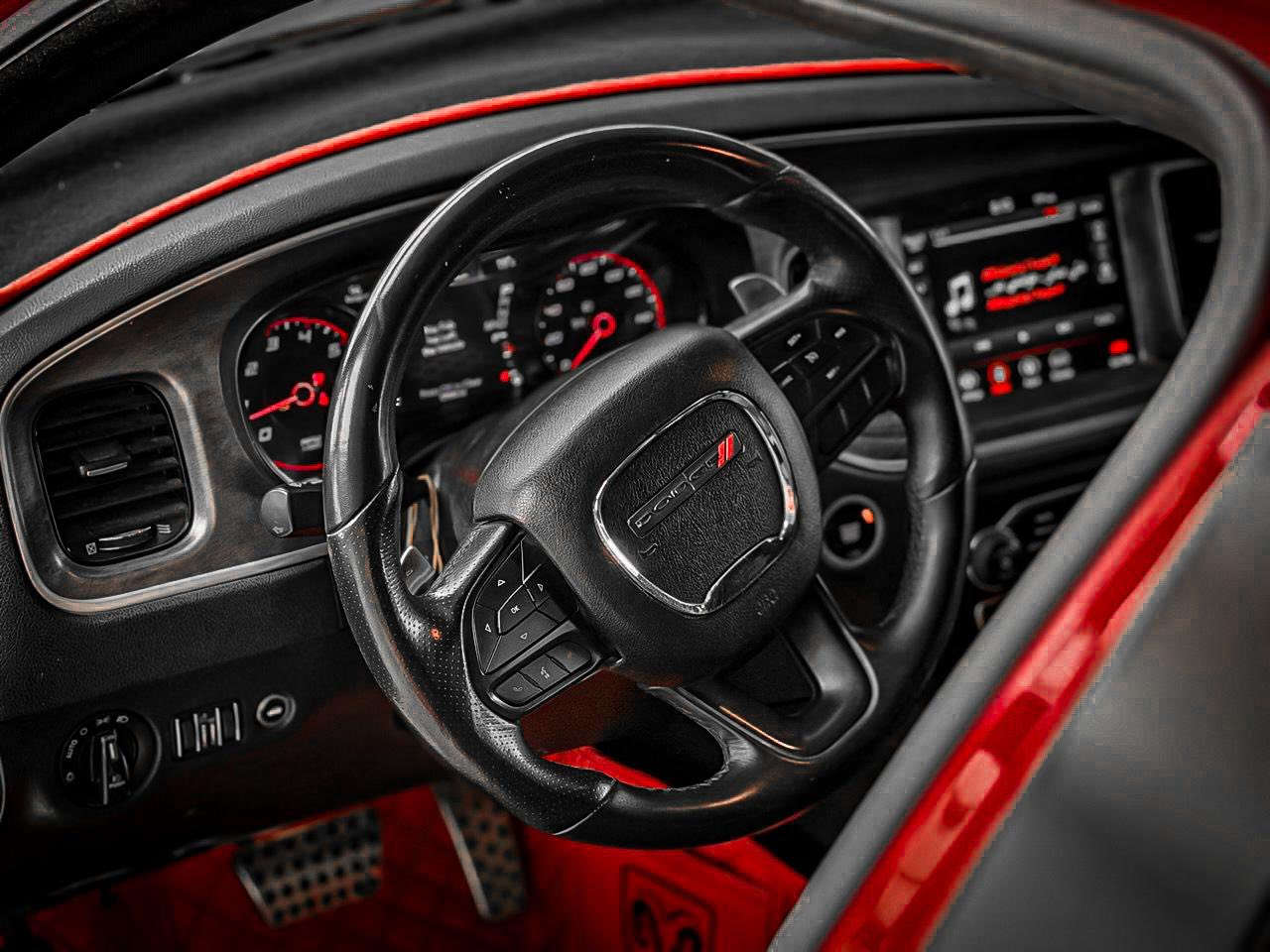 السلام عليكم بيع او مراوس حسب القناعه
جارجر موديل 2022  اصل امريكي فول مواصفات كشن دايتونا  مكينه 5700 جاهزه ع اخر حبايه ماشيه 55 ميل حادثها مال امريكا يمك وبيها قطعه اضافيه اجت من امريكا بيها كلير جاملق
 خلفي باقي
وسونار يمك ورقم الشاصي يمك اقتنع وتدلل وماكو بهيج سعر 
 سيارة جاهزه مجهزه رقم بغداد هزه وسنويه وفحص كله جديد وبسمي ورقم مميز متصرف عليها دينار سعر 228 وبيها مجال مكاني بغداد اليوسفيه اي استفسار ***********
