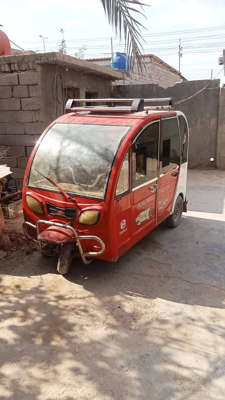 تكتك صيني 
تكتك صيني قصيره 
البصره القرنه(نهر باشا)
محرك ستوته 150جديد
 برغي ما مفتوح
موديل2018
السعر مليون بي مجال قليل 
لتواصل ***********
#تكتك #البصره
