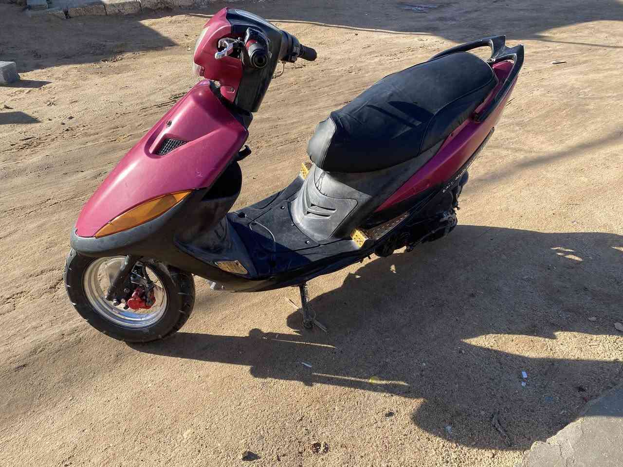 سلام عليكم خوان الي ما يشتري  لا يخابر ولا يعلق رحمات لهلكم  خوان ماكس عدلة نضيفة صبح نكر سلف دراجه خير من الله شاصي مكفول  السعر 350وبيه مجال بسيط حك جيه   مكاني كربلاء سيد سماعيل التصال والستفسار ع رقمي***********
