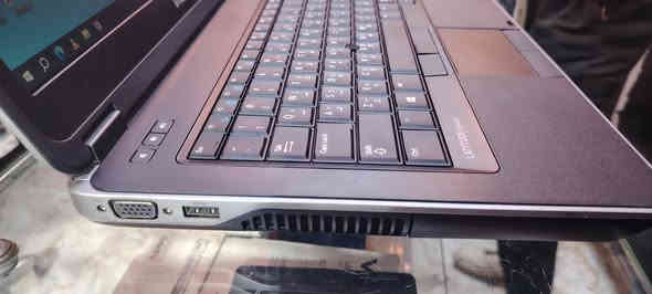 أداء ثابت وسعر 155 الف بس 
الميزة | المواصفات

المعالج | Intel Core i5 – الجيل الرابع فئة M (ممتاز للأعمال المكتبية والبرمجيات)
الذاكرة (RAM) | 8GB DDR3
التخزين | 256GB SSD سريع
الشاشة | 14 إنش 
كرت الشاشة | Intel HD Graphics
لوحة المفاتيح | عربي + إنجليزي
الحالة | نظيف ومجرب 100%
السعر للقطعة | 155,000 د.ع شامل كامل
L

الملحقات:

شاحنة أصلية
حقيبة مجانية
ماوس هدية

الضمان:

✔️ فحص عند الاستلام
✔️ استبدال لمدة 10 أيام (إذا بيه أي عطل)

للتواصل واتساب:

📞 ***********

---

🎯 موجه لـ:
الطلاب، الموظفين، الدوائر الحكومية، الأعمال المكتبية، والبرمجيات الخفيفة – جهاز عملي، قوي، وسعره مناسب جدًا للدوام اليومي.

💪 أداء ثابت ومجرب — معالج i7 فئة M يقدم سرعة ممتازة للمهام اليومية، مع SSD يضمن إقلاع سريع وفتح برامج بدون انتظار.

---

📦 قبل التسليم نفحص كل جهاز بدقة حتى تتسلم قطعة نضيفة ومضبوطة 100% ❤️
