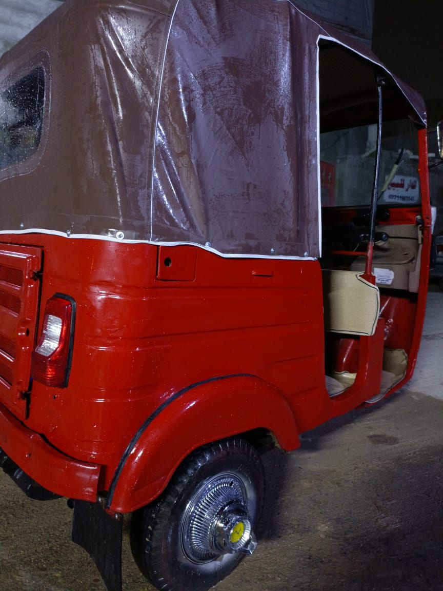 تكتك للبيع مديل 2018اوراق المصطفى جاهزةللشغل 
مصبوغه جماليه سعر 3200 مكان بغداد فضيله استفسار على هاذا الرقم ***********
