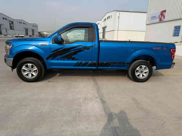 فورد f150  موديل 2020تك قماره لون مميز رقم اربيل باسمي تحويل ثاني يوم ماشيه 79الف كيلو مو ميل جاملغ امامي يمنه صبغ فقط بدون داخل بدون ايرباك بيها بارد بالباب الامامي اليمنه صدر امامي خلفي جديد دسكات امامي خلفي جديد تخم تاير برجستون ادامه كامله بلكات نوزلات فيتبم اصلي وكاله دبه كامله تجي محرك 3.3تنفس طبيعي يعني بانزين عادي محسن تمشي رقم الشاصي بالمنشور السياره في بغداد شارع فلسطين الاتصال ب*********** السعر 160وبي مجال بغداد
