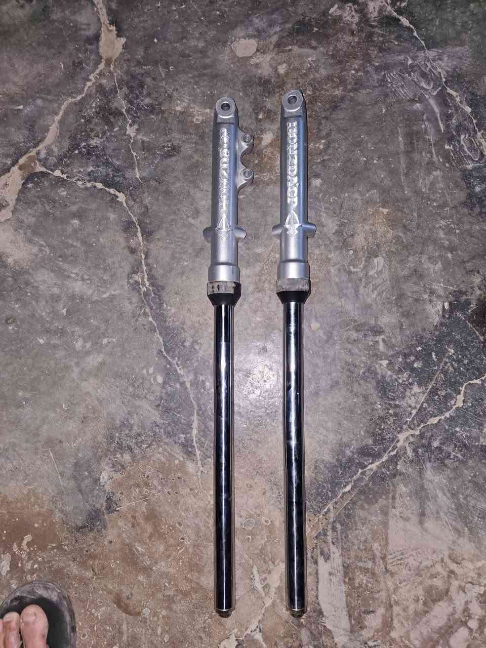 شاسي لبييع ٢٠١٩  سعر ٥٠ الف بي مجال و دبلات ٢٠ الف     هونذده اصلي  ختم شراي اتصل مكاني خانقين محطه رقمي ***********
