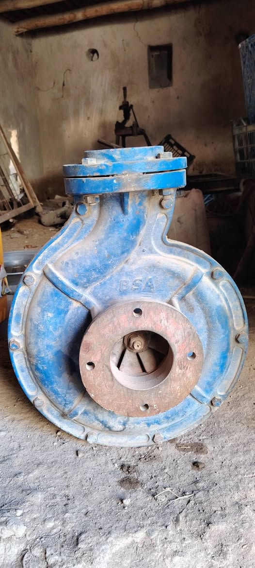 سلام عليكم  خنزيره مال بتر ضقط عالي شرك نوزل تشقل 60 للبيع  سعر 125بيه مجال رقم ***********
