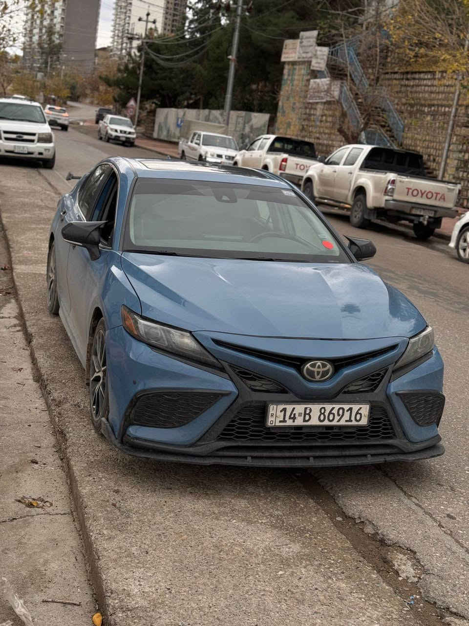 كامري 24 لون مميز فول مواصفات SE رقم بصره باسمي تحويل ثاني يوم حادثها جاملغ وبنيد ماشيه 63 الف كيلو سعرها 215 وبيها مجال *********** البصرة, العراق
