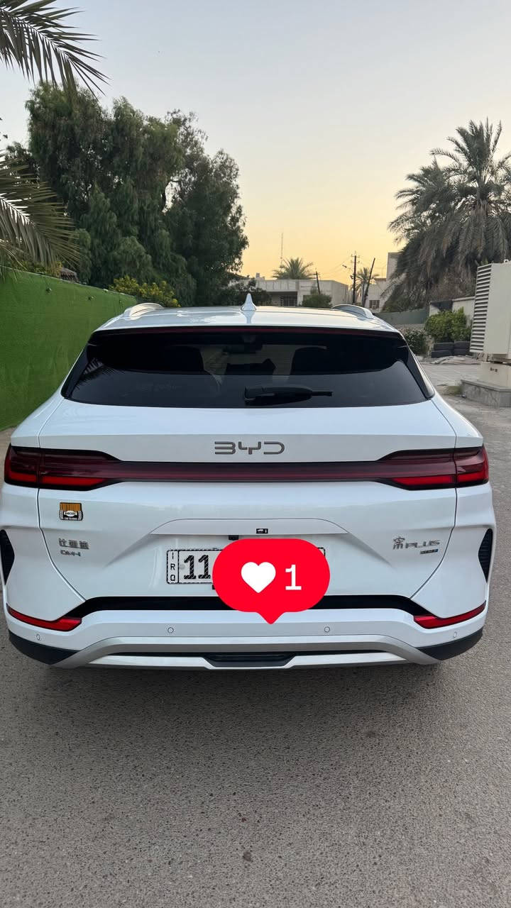 السلام عليكم اخوان ..
بي واي دي سونك بلاس موديل 2025 byd سونك بلاص فول 1/1

مكان السياره : بغداد / البياع / حي الرسالة الثانية 
سعرها 32.500.000مليون دينار وبيها مجال 
تواصل  واتساب فقط : ***********

سيارة ماشية 11.500الف كيلو متر
رقم بغداد بأسمي تحويل مباشر

مكفولة كفالة عامة من كلشي غراضه كامله 
من ارضيات من فومن منفاخ اطارات و شاحنه الاصلي 

لون سياره  ابيض داخل السيارة ابيض 
مواصفات : سقف بانورما  جنطه كهرباء كشن كهرباء السائق 
اوتو بارك 13 كامرة كامرات 360 حساسات 360 امامي خلفي
رادارات 360 قيادة شبه ذاتية كروس مثبت سرعة بريك طوارئ
داش كام DVR دخول ذكي و تشغيل ذكي و تشغل عن بعد 
اضائه محيطية على الدشبول والابواب متغيرة اكثر من 64 لون
+ فتح الصندوق عن طريق البصمة ، بطارية 120 كيلو الجبيرة الي تدعم الشحن السريع للسيارة
