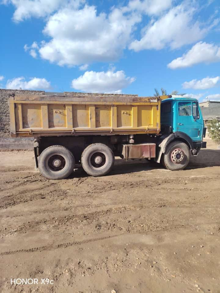 سلام عليكم لوري موديل 75 لسعر 180 وبيه مجال مكاني بابل حله شارع 80 نجف ما متواجد على فيس *********** .
