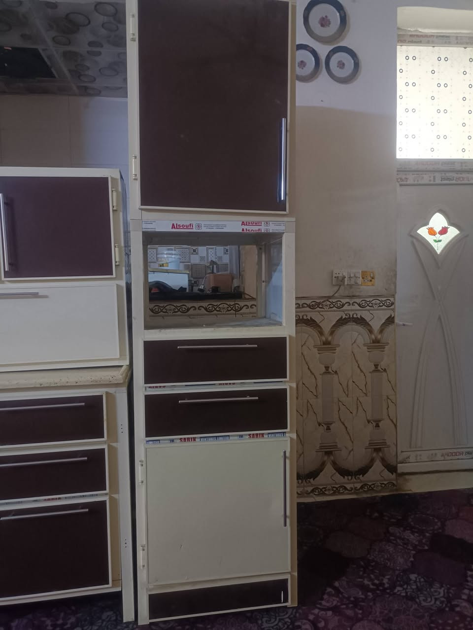 كاونتر تزكام اخو الجديد ٥قطع كلة مرمر والحوض سلستيل
الكاونتر متر و٤٠ مع ملحق
السنك متر و٧٠ مع ملحق 
والفاترينه العمودية 
مكان بغداد منطقه الرشاد 
السعر٥٠٠
الشراي يتصل 
 ***********
   موجود واتساب
