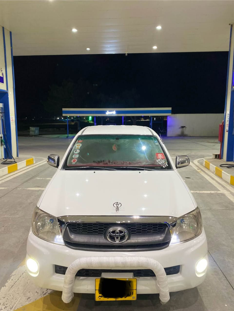 مەرزی مۆدێل ٢٠١١ پارچە ڕەش لەسەر ساخی و لە ڕەسمەکان جوانترە گێڕ و مەکینە بەشەرت ٢١٨ هەزاری هەقیقی ڕۆشتوە و مەکینەی نەکراوەتەوە 
***********
*********** بشدار, السليمانية
