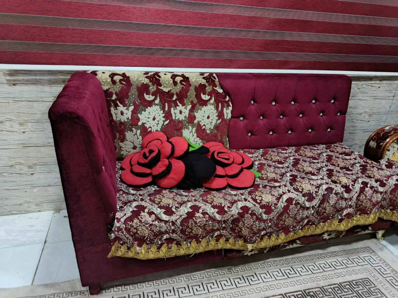 ديوان تزكام 9 متار نضيف 180 بي مجال بابل الدبله


**إذا كنت صاحب هذا الإعلان وتريد حذفه لأي سبب، رجاءا أرسل رسالة إلى الدعم الفني**