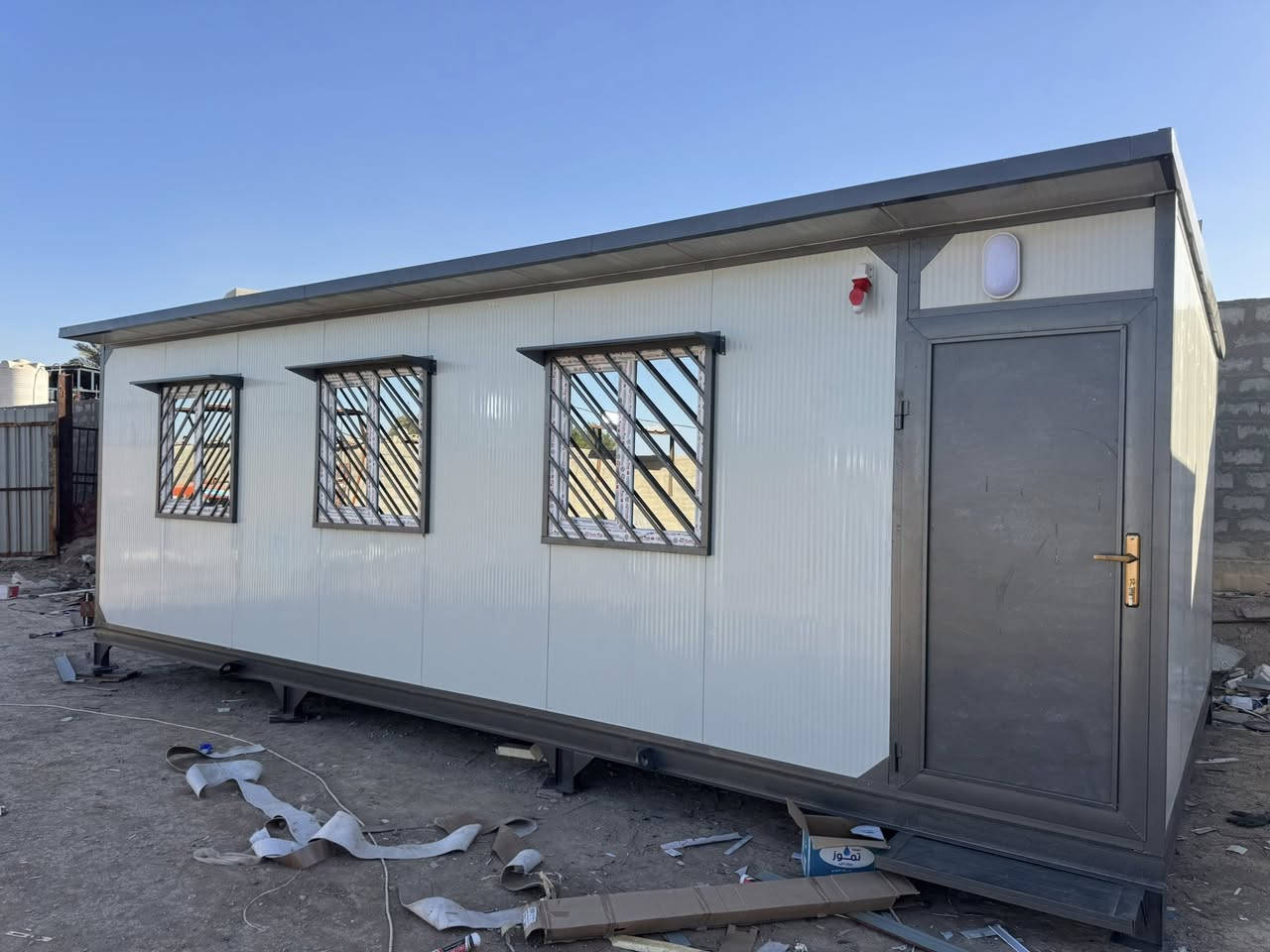 سلام عليكم كرفان قياس 6 في 3
تفصال جديد بغداد باب الشيخ 

سعر مليون و 850 الف 

متوفر جميع القياسات حسب الطلب 

واتساب او اتصال ***********
