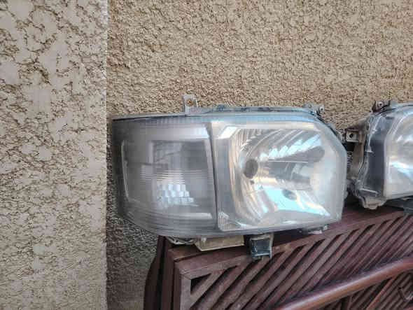 سلام عليكم ببع سريع. ***********
مازدات ام الماطور اصليه وشباك ودعاميه.وبلوجترات مال هايسا للبيع سعر225
مكاني بغداد الجديده  شراي يجي باخذهن
