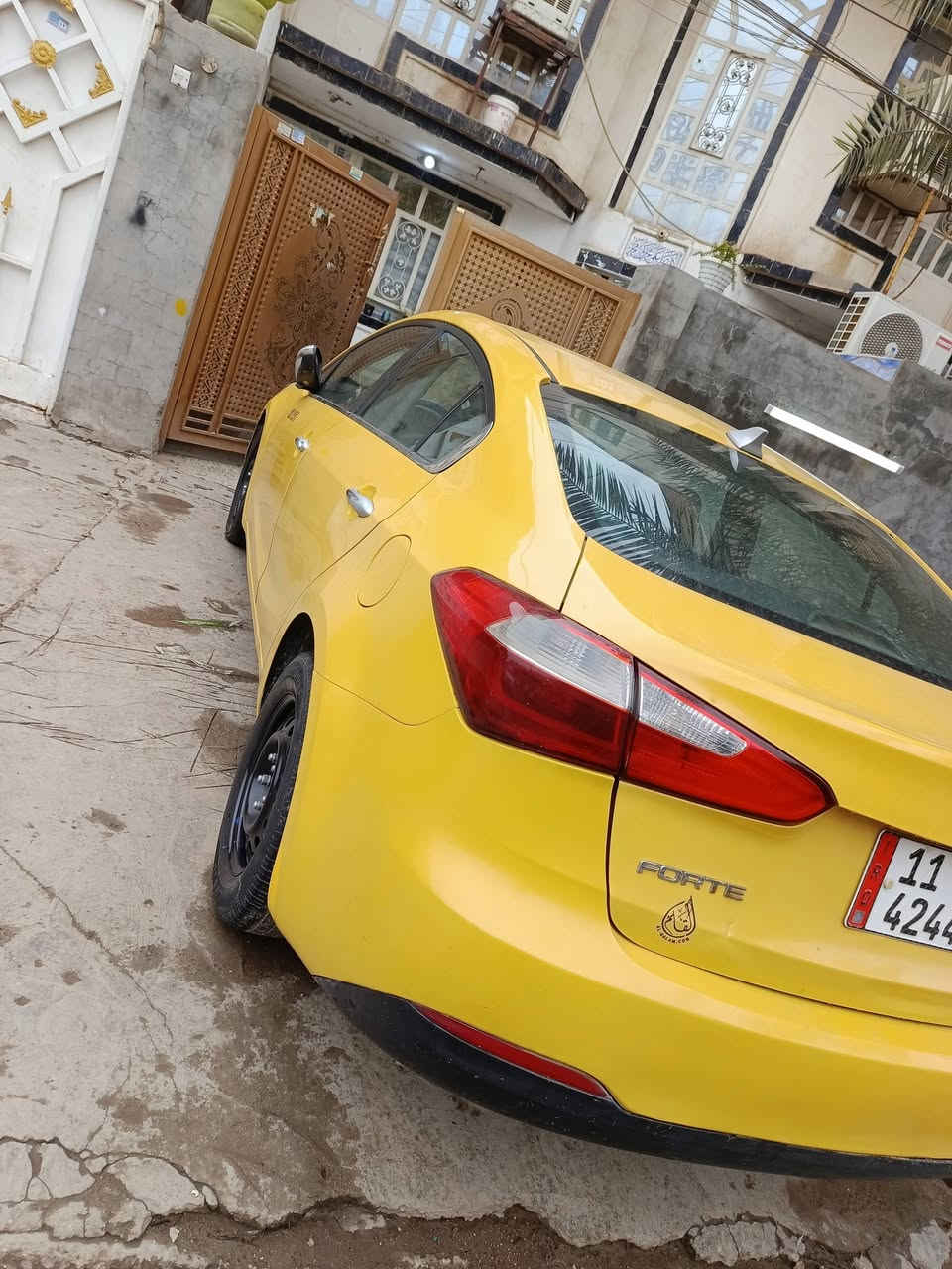 سلام عليكم فورتي موديل 2015 فول الفول لل اخير بصمة تشغيل تحكم استيرن مري شفط ترحيب  ذاتي كشن كهرباء محرك الفين دوش المرغوب كير اي تي المرغوب سلايت صدر خلفي امامي جديد حادث جاملغ امامي أيمن ليبل واحد السيارة السعر 112 وبيه مجال للطيبين رقم الهاتف *********** بغداد ***********وو
