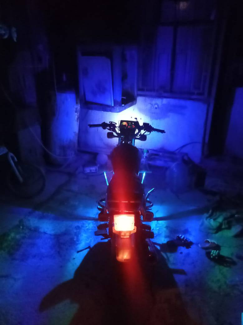 دراجه لبيع موديل٢٢ نضيفه إدراجه بس بيه مفتوح محرك  كهربائيات شخاله كله ورايده ب500 وبيه مجال عنواني رمادي شقق الحجريه ***********لستفسار
