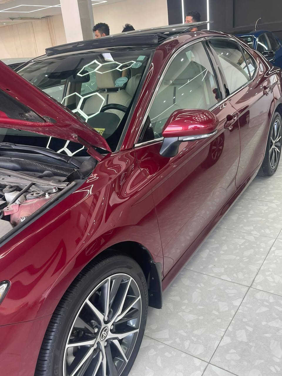 حتى لو مو شراي اضغط لايك يطلع يطلع منشوراتنا كدامك
تويوتا كامري 2021 xle  بسعر معقول
السياره فووول vip تشمل كل المواصفات 
السياره بمواصفات خاصه طلب خاص 

كل مواصفاتها في اول تعليق

السعر علق بكلمه تم وسيصلك مباشره بالرد الالي

للإستفسار  *********** رقم هاتف صاحب السياره متوفر واتساب
اذا عندك سيارة للبيع راسلنا
