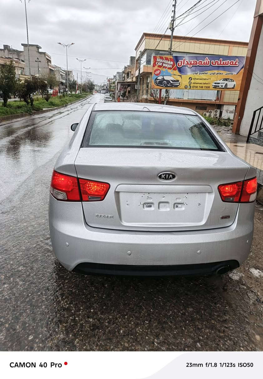 کیا سیڕاتۆ بڕاوەی دوبەی مۆدیل 2012گێڕومەکەی دارو بەردی بەشەرت ئکۆیە بۆنرخ پەوەندیبکە***********
