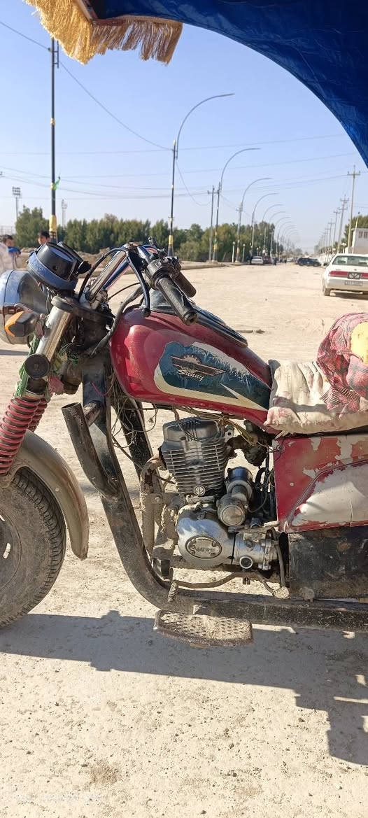 السلام عليكم ستوته للبيع دايون 2015 اصولي اوراق بسعر مناسب  مكلف بنشر رقم صاحب ستوته 0780 895 8100 سوق الشيوخ ناحيه الطار
