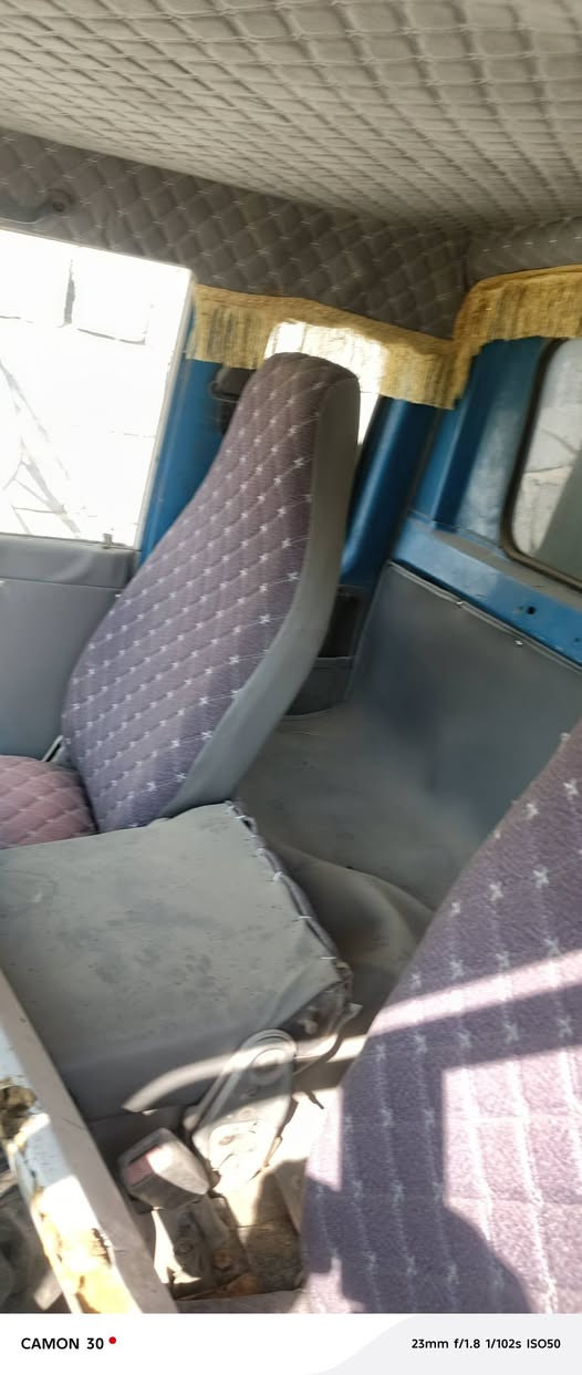 سلام عليكم كيه براد موديل 94 دوشمه جديده رقم بغداد السعر 38 وبيه مجال تحويل مباشر  رقم ***********
